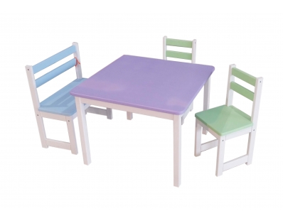 שולחן עץ ו2 כסאות